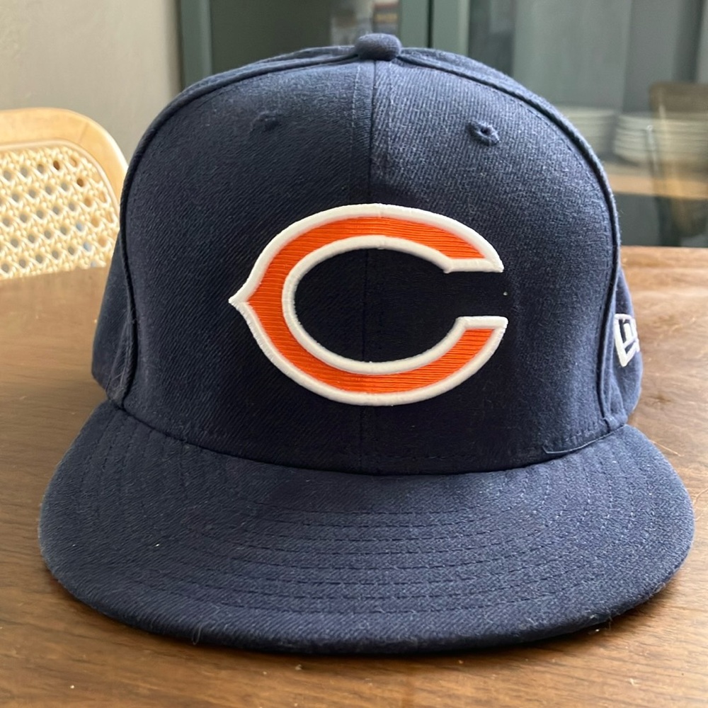 Chicago Bears New Era Fitted Size 7 3/8 Hat